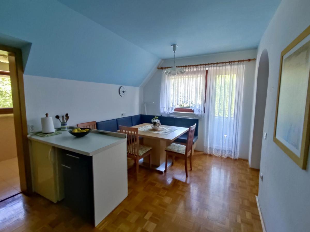 Fantastic Apartment Brglez ゴレンスカ地方 エクステリア 写真